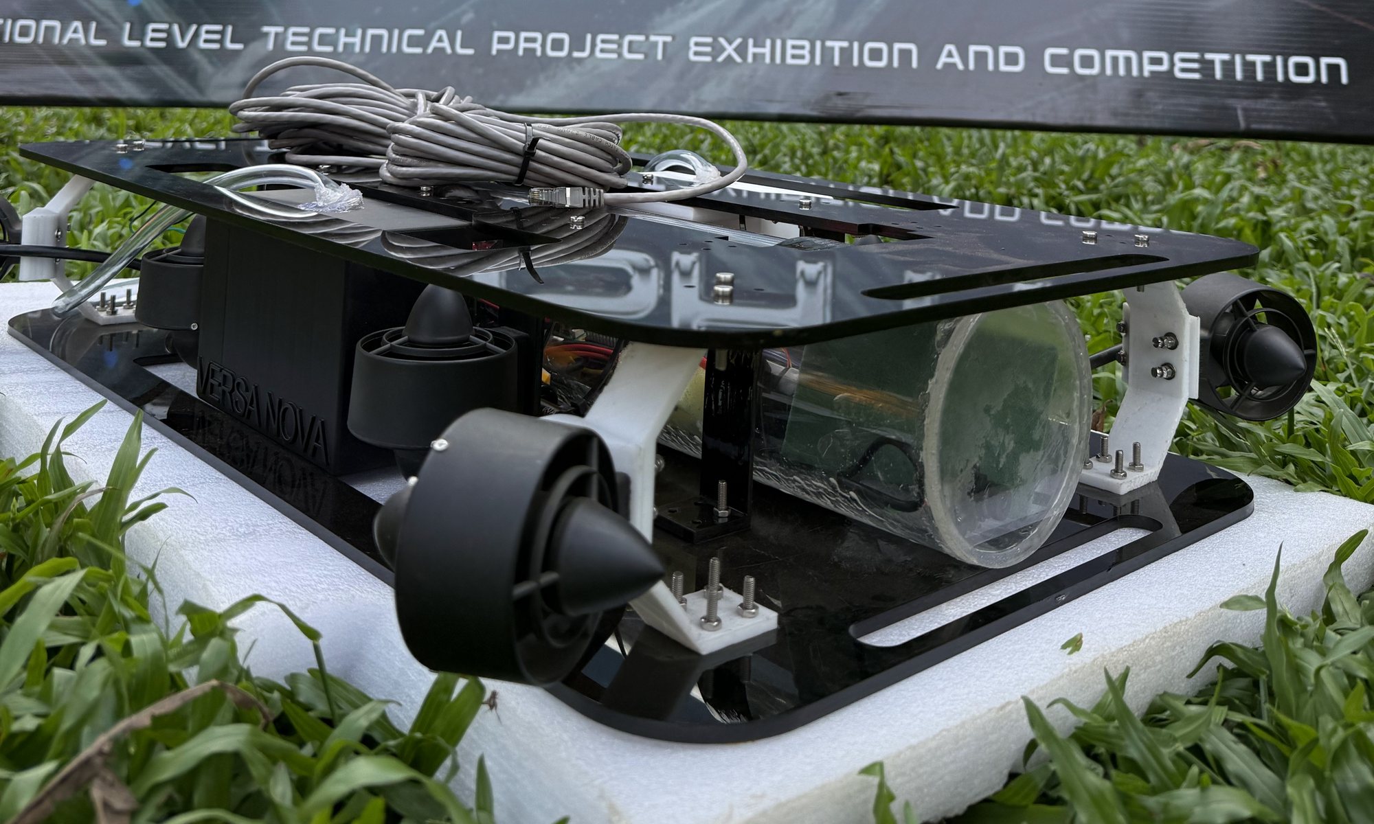 The Versa Nova underwater rover on display in front of the SRISHTI 2026 banner
